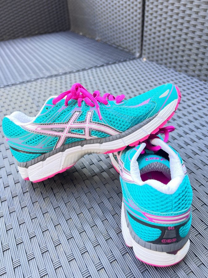 Asics Gel T2K7N Running Shoes Turquoise Pink Si. Kop pa Tradera 647104001