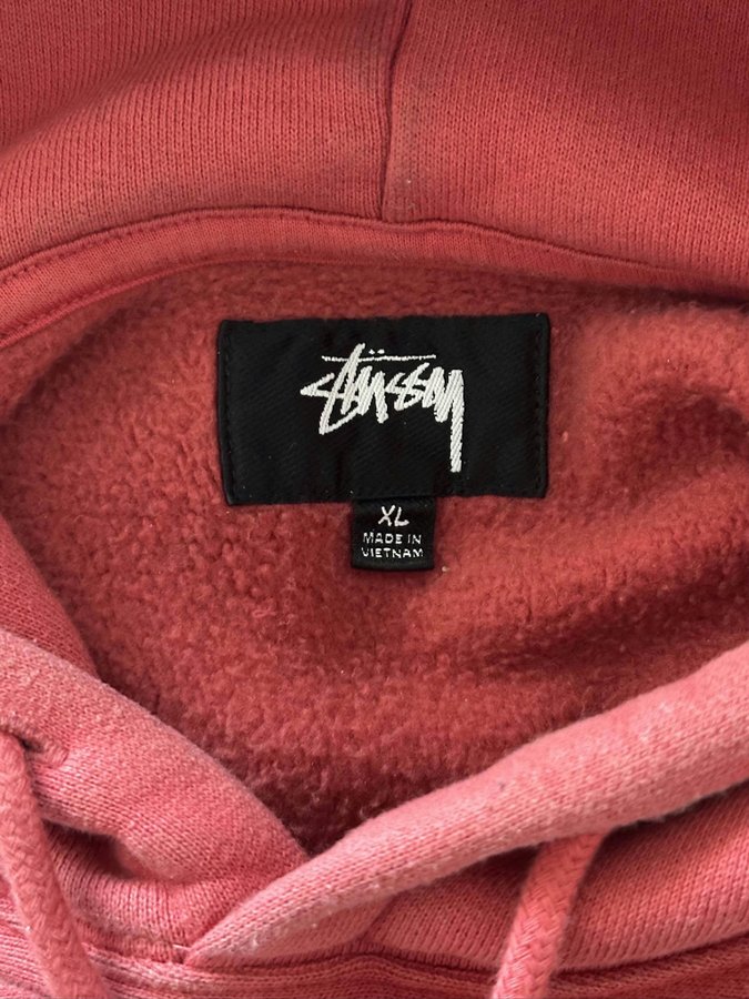 ★関税込★STUSSY★RELAXED HOODIE INTERNATIONAL★Washed Red★ STUSSY International Hooded Sweatshirt Washed Red - Hoodies