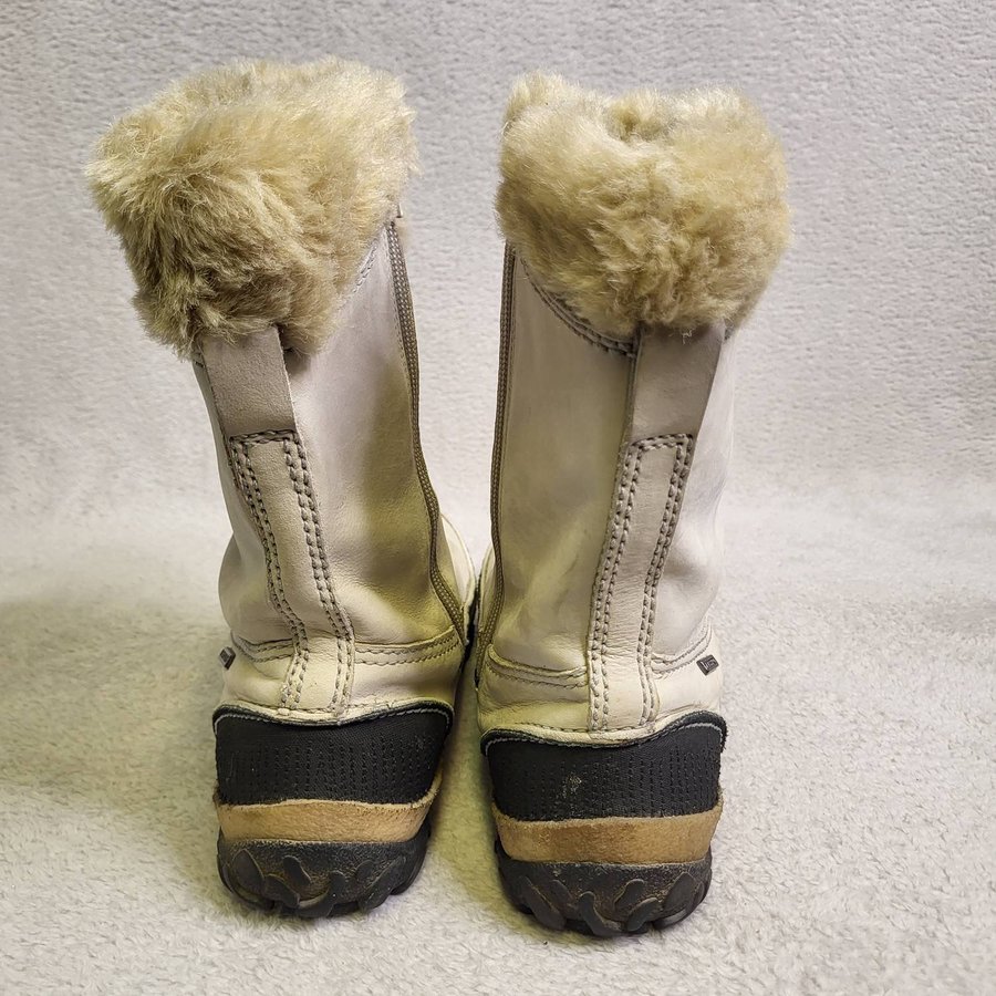 Merrell taiga boots hotsell