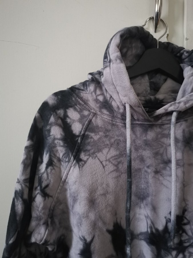New yorker tie dye hoodie hotsell