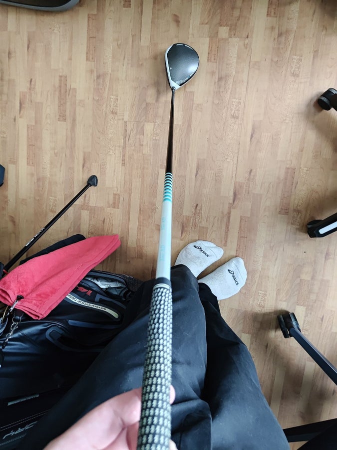 TaylorMade SIM Max Driver 9.0° med Tour AD GP-6.. | Köp på Tradera