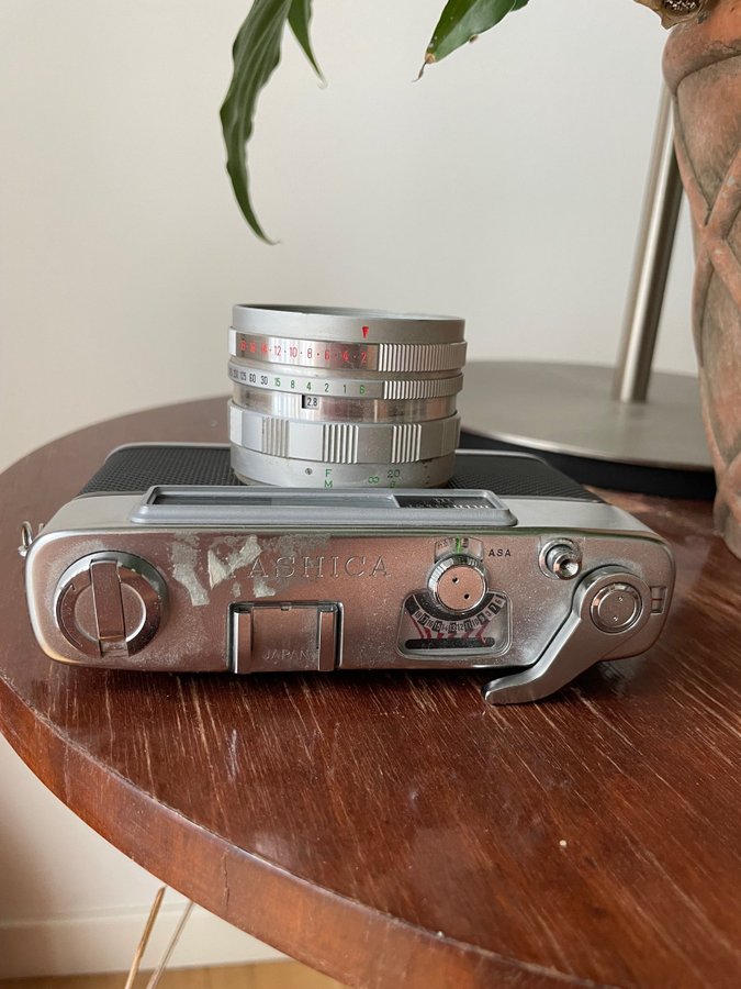 Se produkter som liknar Yashica Minister III på Tradera (688141777)