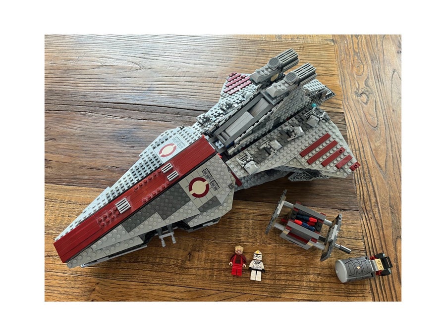 Lego Star Wars Venator-Class Republic Attack Cr.. | Köp på Tradera ...