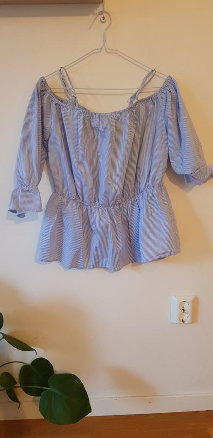 Topp - BikBok, Strl. M (469031650) Köp på Tradera