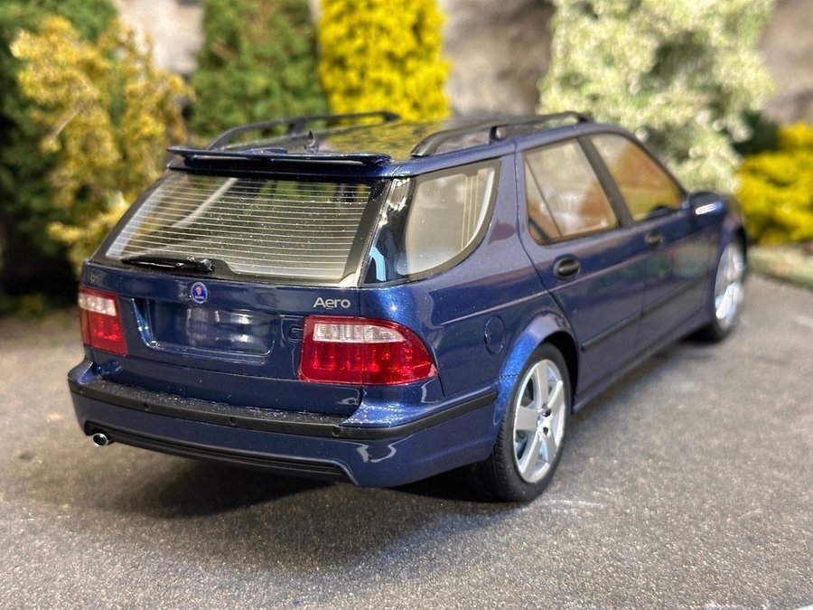 SAAB 9-5 Sportcombi Aero 1/18 ミニカー Review: Saab 9-5 Sportcombi Aero 1:18 scale model by DNA