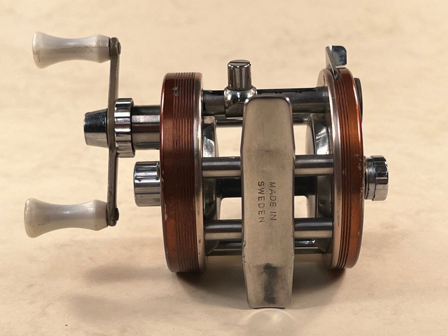 HEDDON HERITAGE 35 HEDDON HERITAGE 35 HEDDON HERITAGE 35