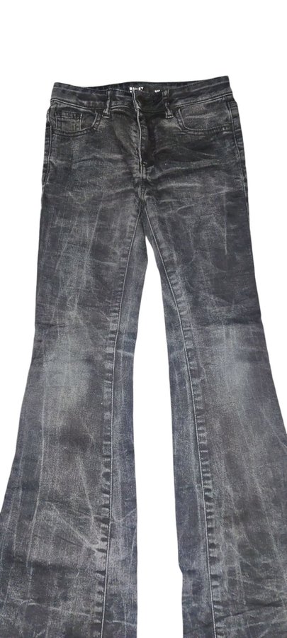 Se produkter som liknar Cubus Bailey Bootcut Svarta på Tradera