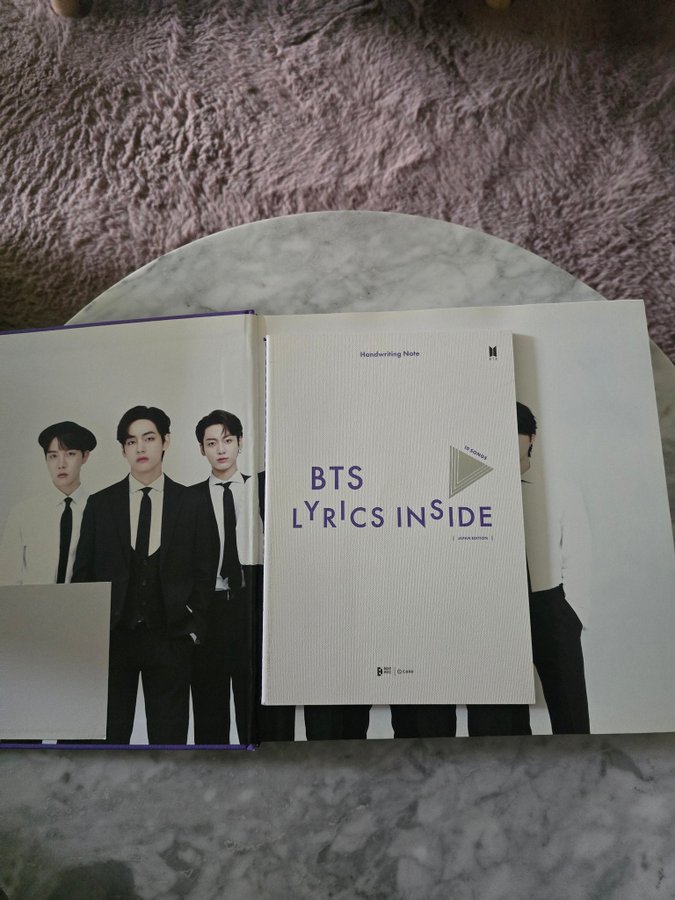 BTS lyrics inside Japan Edition - Kpop | Köp på Tradera (732276929)