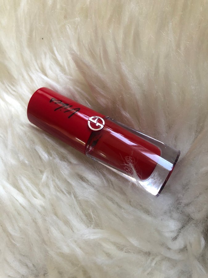 Lip 2025 magnet 513