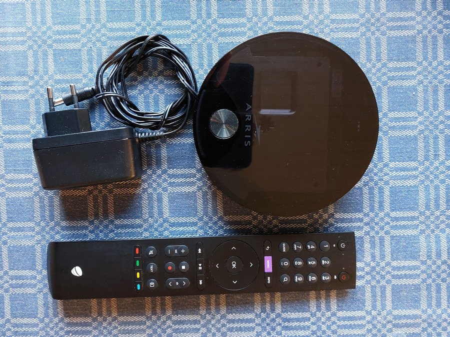 Se produkter som liknar ARRIS VIP 4302 HDMI TELIA BOX på Tradera
