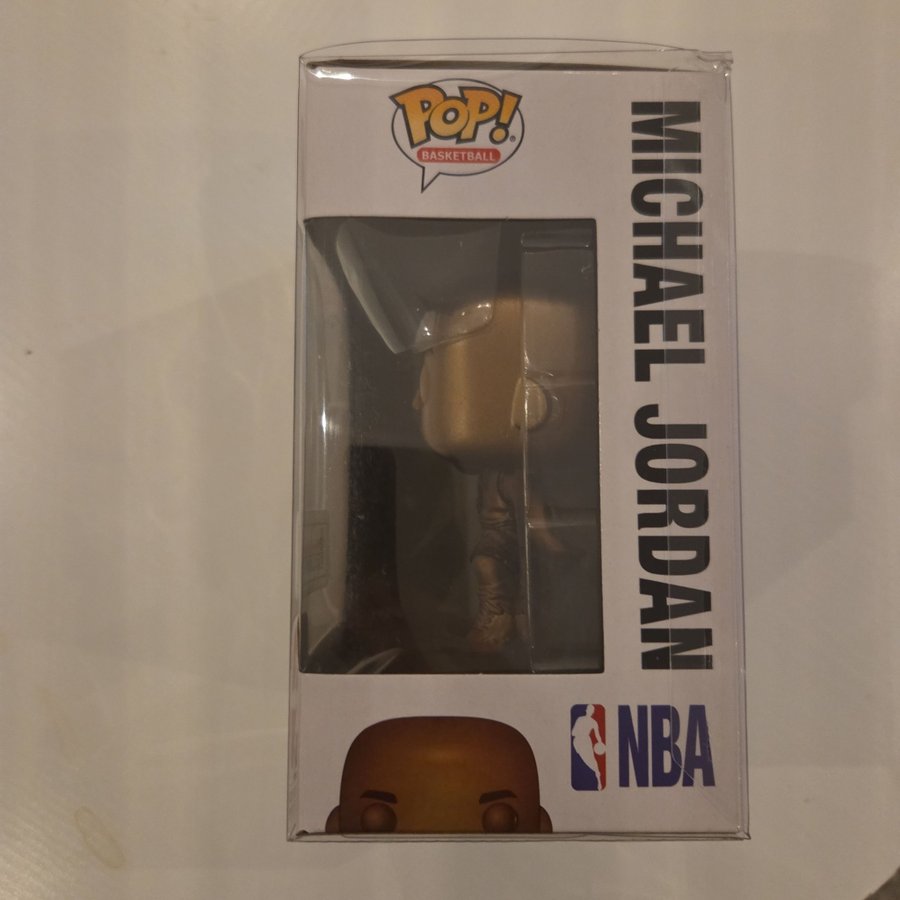 foot locker exclusive jordan pop