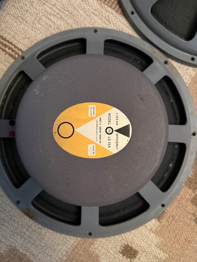 JBL LE15Aウーファ オリンパス Olympus パラゴン Paragon JBL LE15a