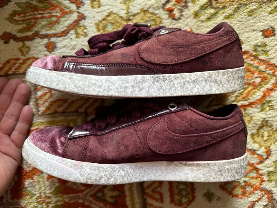 Nike blazer low lx burgundy hot sale
