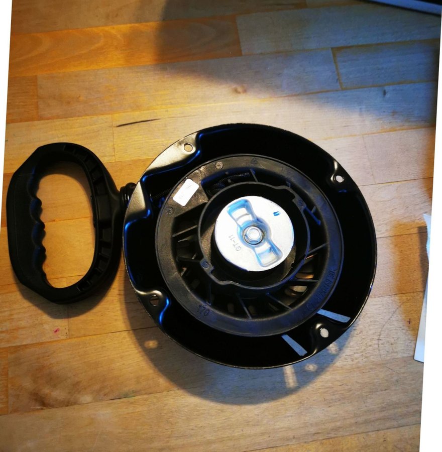 Briggs & Stratton Startsnöre | Köp på Tradera (727092876)