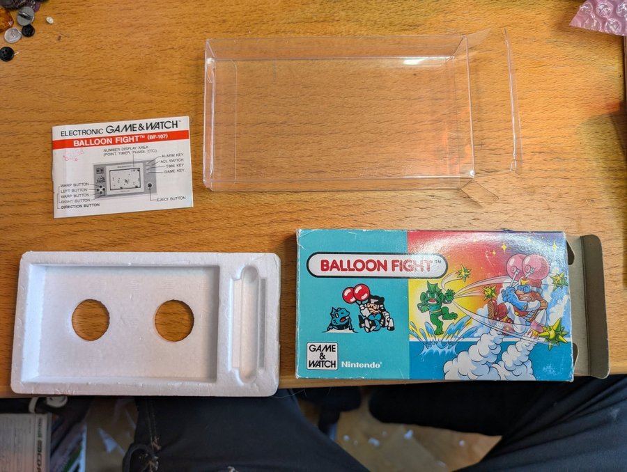 Se produkter, der ligner Nintendo Game Watch på Tradera