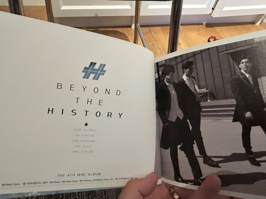 HISTORY Mini 4『Beyond the History』韓国盤 CD Unboxing History 히스토리 4th Mini Album Beyond The History