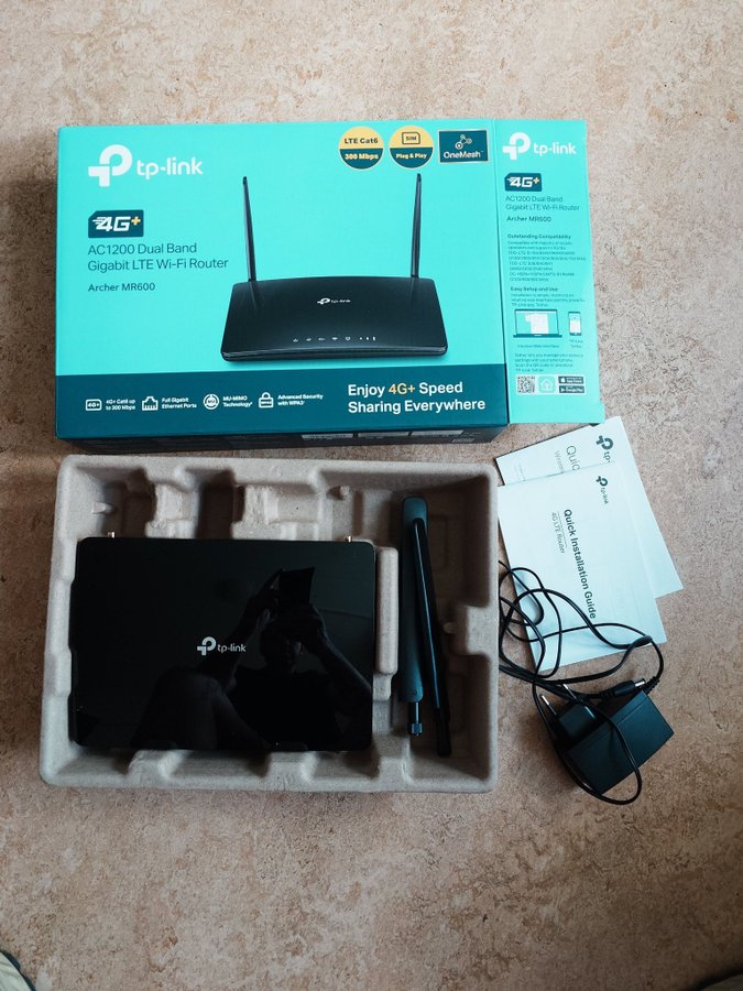 TP-Link Archer MR600 AC1200 4G+ Modem/router | Köp på Tradera (733877583)