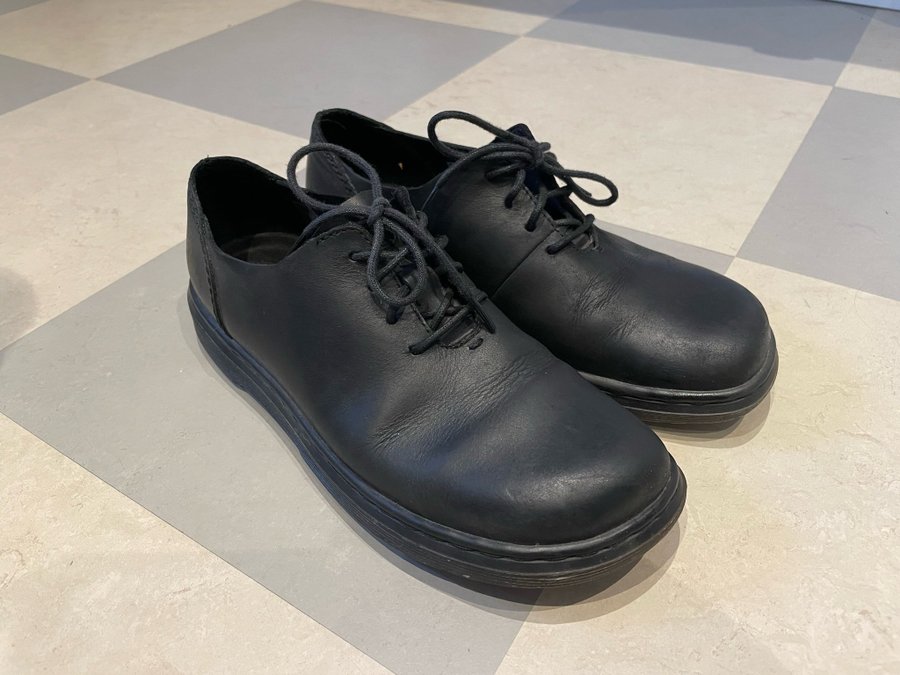 Doc martens lorrie iii new arrivals
