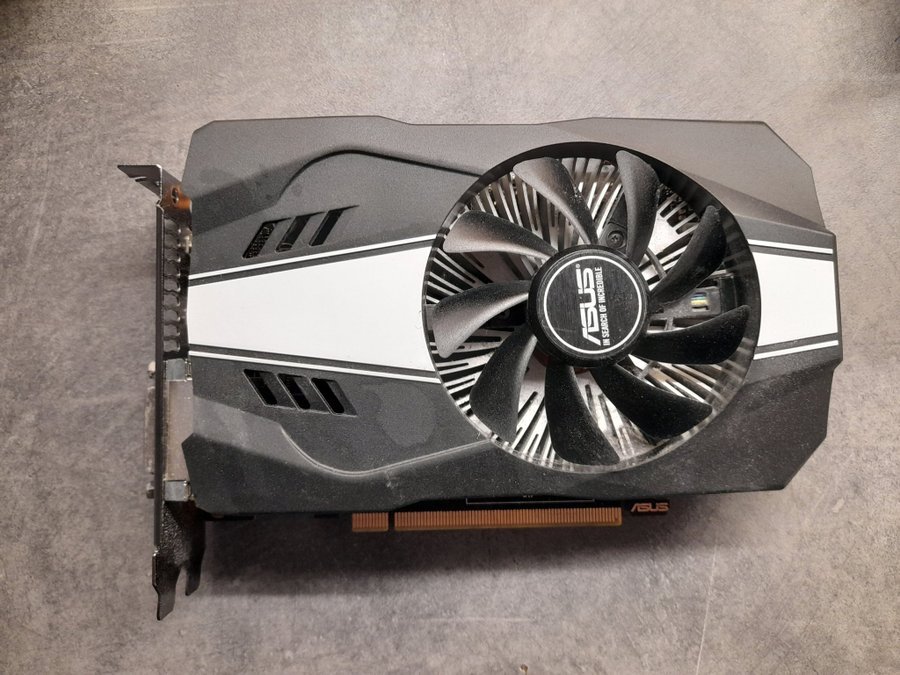 Se produkter som liknar amd ryzen 3700x datordelar på Tradera