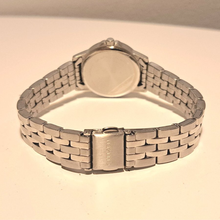 Citizen Quartz damur modell Gn4s