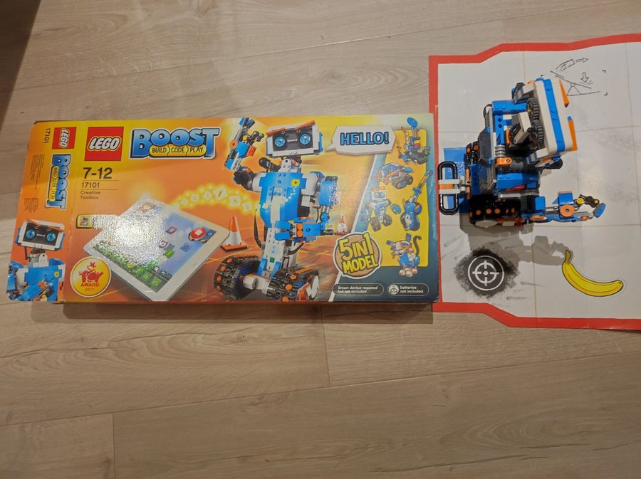 Se produkter som liknar Lego Boost set 17101 x 2 p Tradera