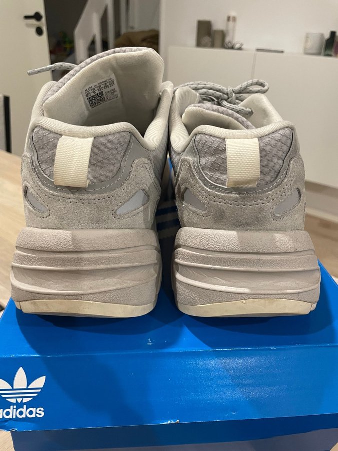 Adidas ZX 22 Boost Skor Gra EU 43
