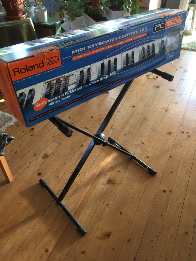 Roland Pc 180a Midi Keyboard Controller Kop Pa Tradera