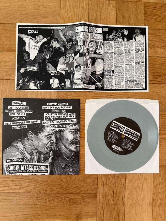 Se produkter som liknar Charles Bronson - S/T 7” EP g.. på Tradera