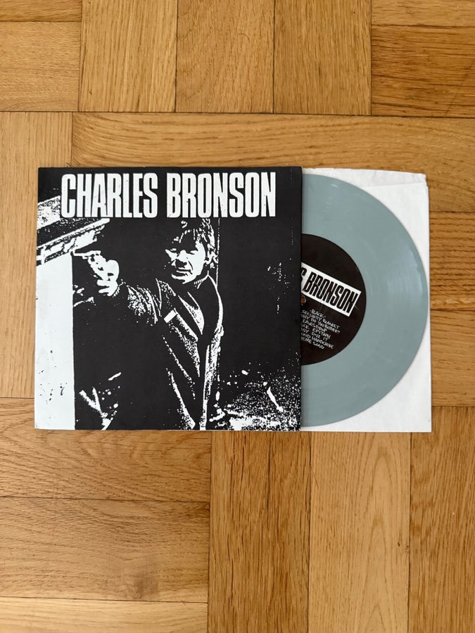 Se produkter som liknar Charles Bronson - S/T 7” EP g.. på Tradera