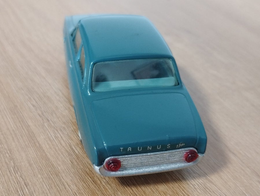 TEKNO NO.826 FORD TAUNUS 17 M ORIGINAL MINT CON.. | Köp på Tradera