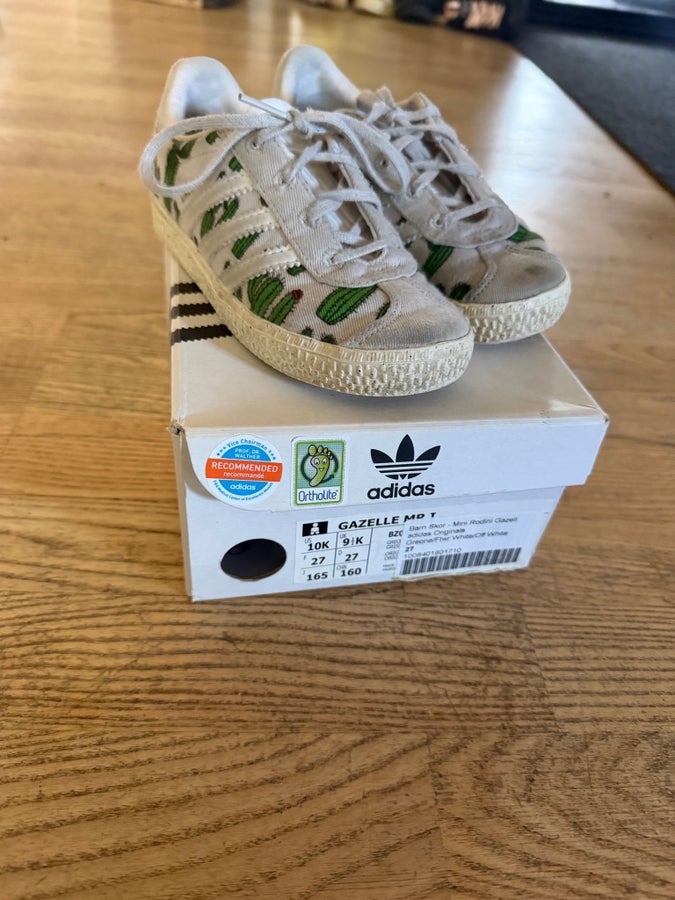 adidas gazelle silver green womens I'm Just a Girl - Adidas Campus