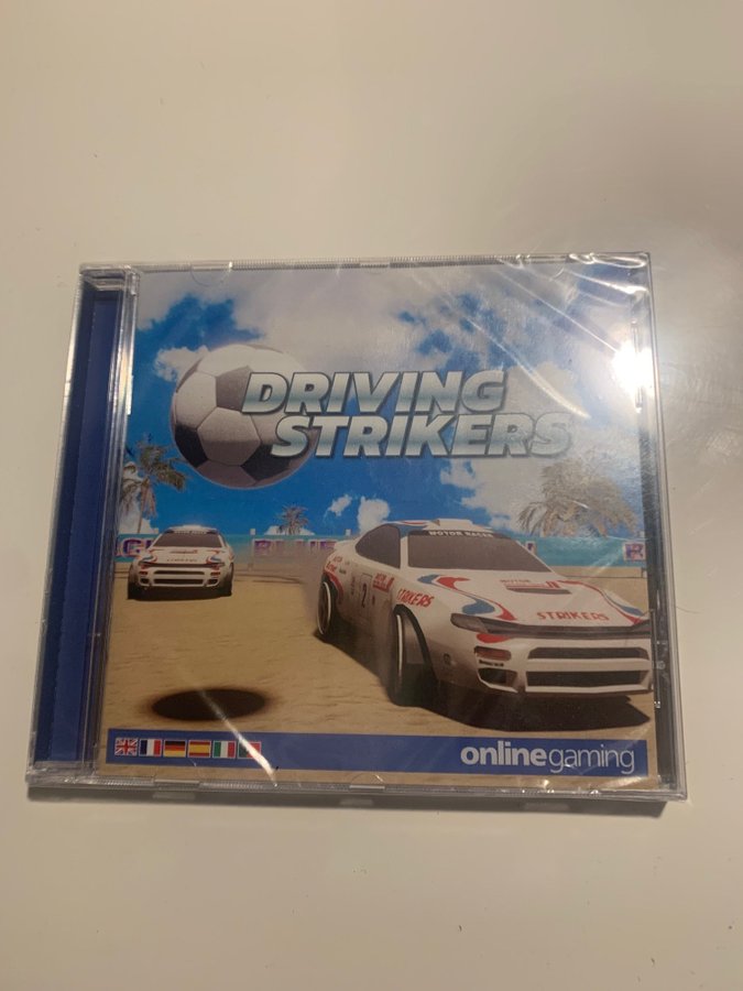 DREAMCAST ONLINE - DRIVING STRIKERS