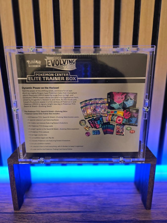 pokemon center evolving skies booster box Pokemon: Sword & Shield: Evolving Skies
