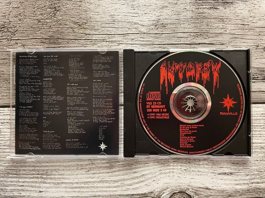 Autopsy - Mental Funeral **EXTREME RARE** CD 1991 | Köp på Tradera Autopsy - Mental Funeral **EXTREME RARE** CD 1991 | Köp på Tradera