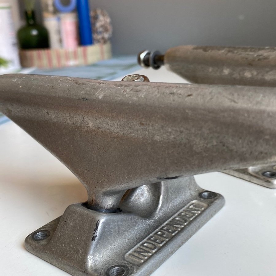 Se produkter som liknar Independent Truck Co Vintage .. på