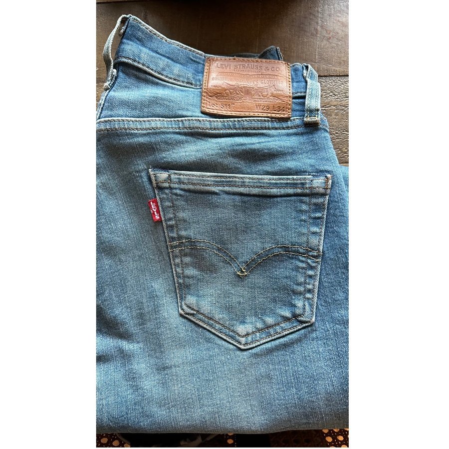 Se produkter som liknar Levi s 511 29x34 p Tradera 622604421