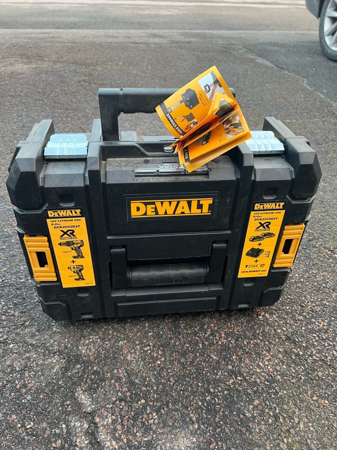 Se produkter som liknar Dewalt l da p Tradera 622274988