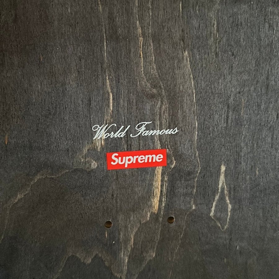 Supreme Skateboard 