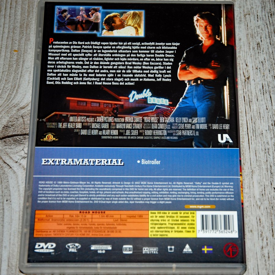 ROAD HOUSE PATRICK SWAYZE, SAM ELLIOTT, KELLY.. Köp på Tradera