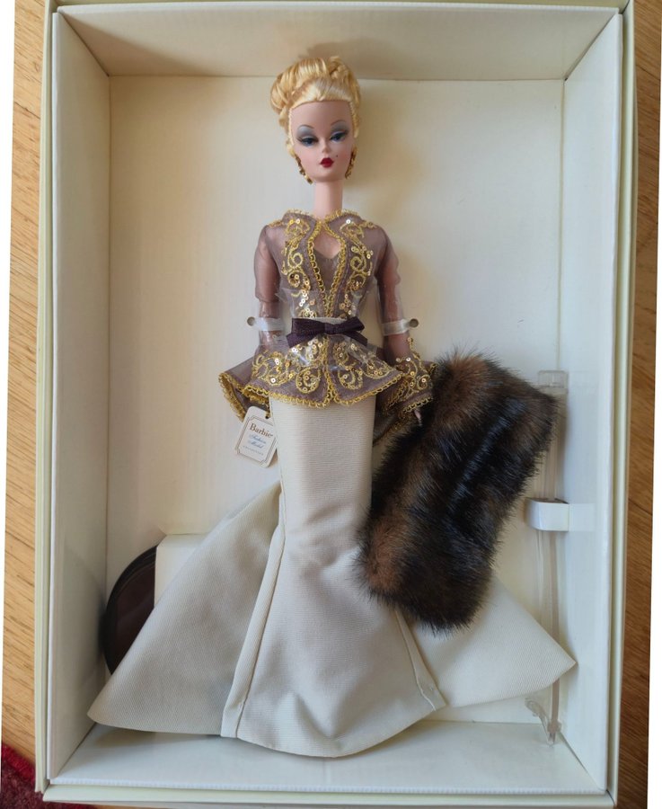 Se produkter som liknar Barbie Fashion Model på Tradera