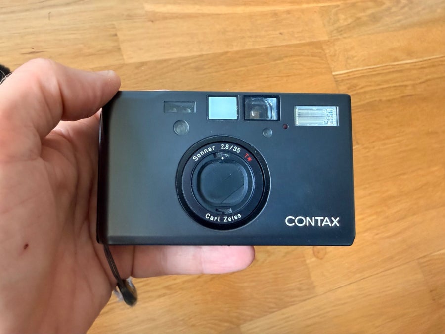 Se produkter som liknar Contax T3 (svart titan) – Car.. på Tradera
