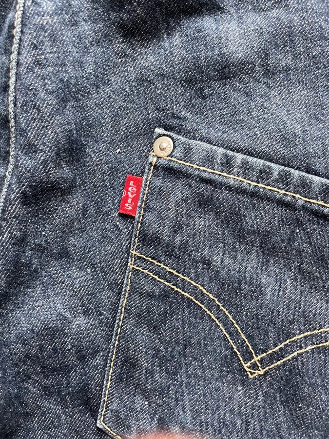 Se produkter som liknar 00s Levi's Engineered, W30 L3.. på Tradera