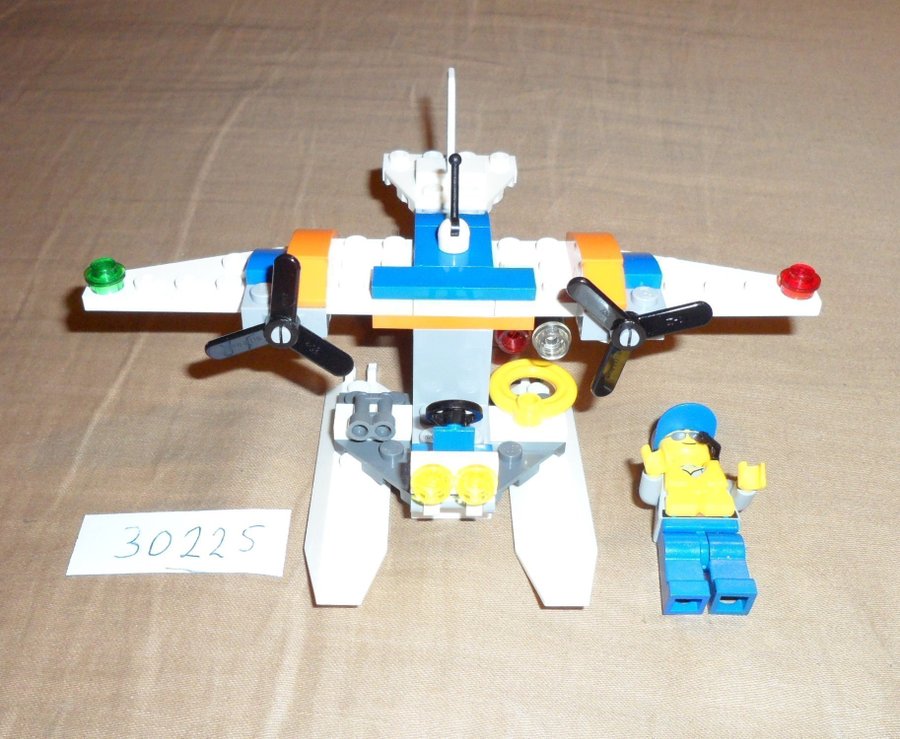 Se produkter som liknar LEGO : Coast Guard Seaplane S.. på Tradera ...