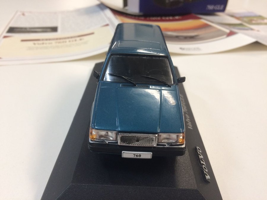 VOLVO 760 GLE IXO pour Atlas en boite 1/43