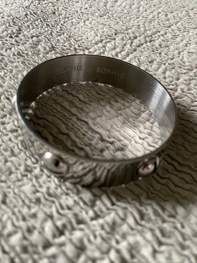 Sophie by sophie screw bangle deals