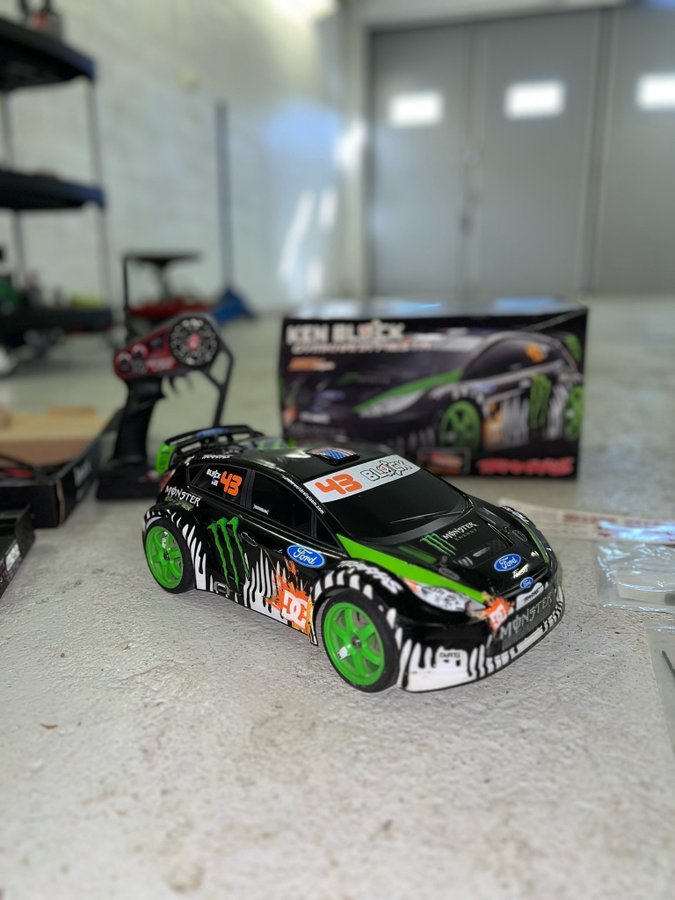 Se produkter som liknar Traxxas Ken Block Gymkhana Fi.. på