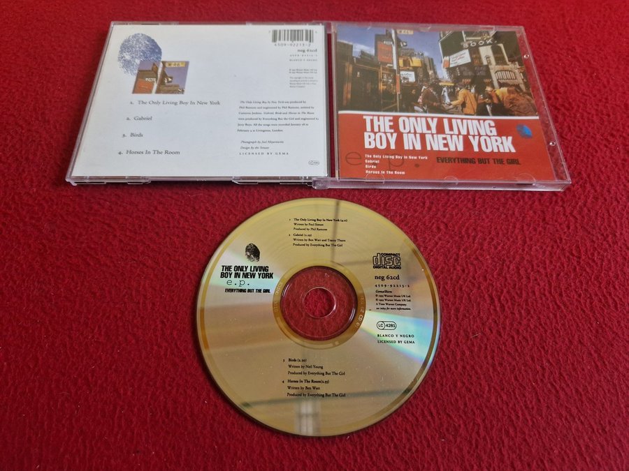 Se produkter som liknar EVERYTHING BUT THE GIRL THE på Tradera