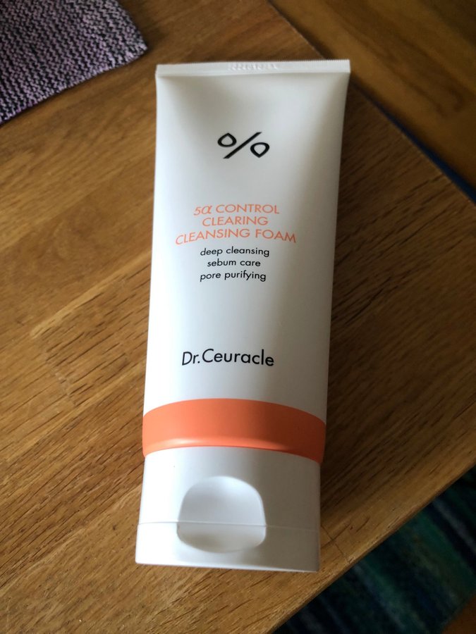 dr.ceuracle 5a control clearing cleansing foam