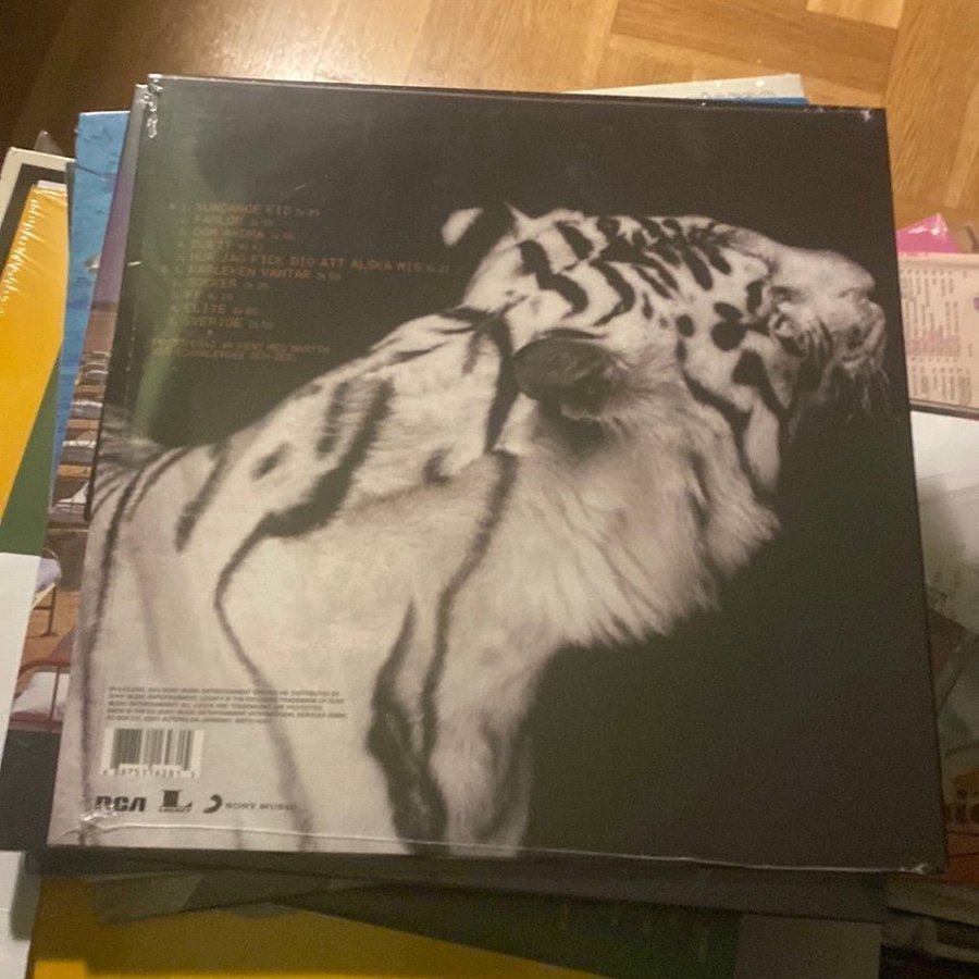 Kent Vapen och ammunition , NY INPLASTAD LP Köp på Tradera (645782587)