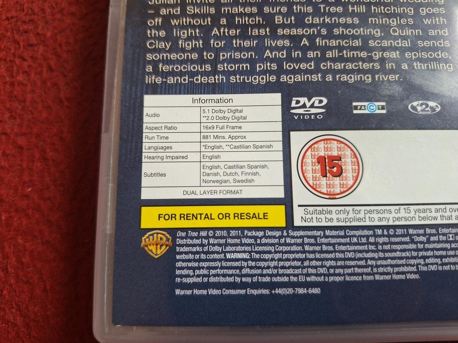 Se produkter som liknar ONE TREE HILL SEASON BOX DVD på Tradera
